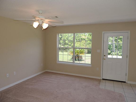 3rd image of 277 Twin Lakes Ln