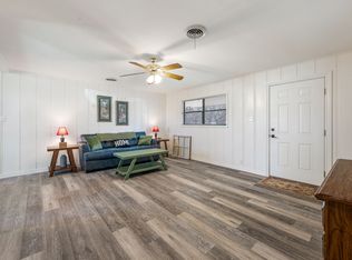 832 S Lamar St, De Leon, TX 76444