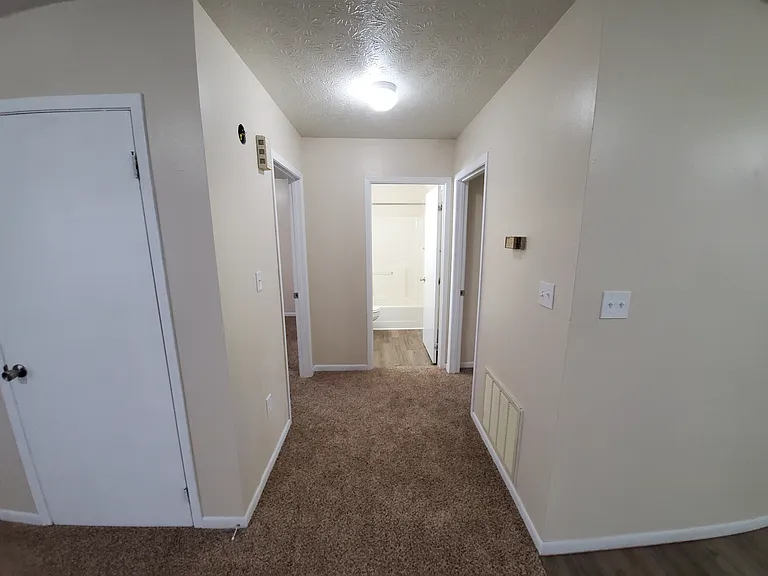 1416 N Butler Ave #D — Photo 3