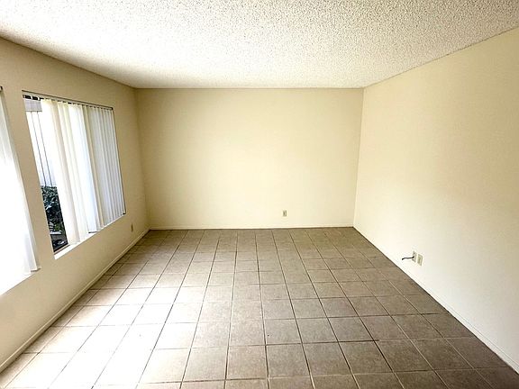2nd image of 1630 Parrot Ct