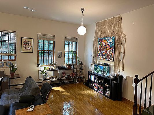 2nd image of 330 Plymouth St #1