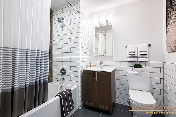 Rented by aptsandlofts.com | media 24