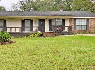 806 Holmes St, Tylertown, MS 39667