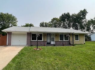 102 W Frederick Dr, Sterling, VA 20164