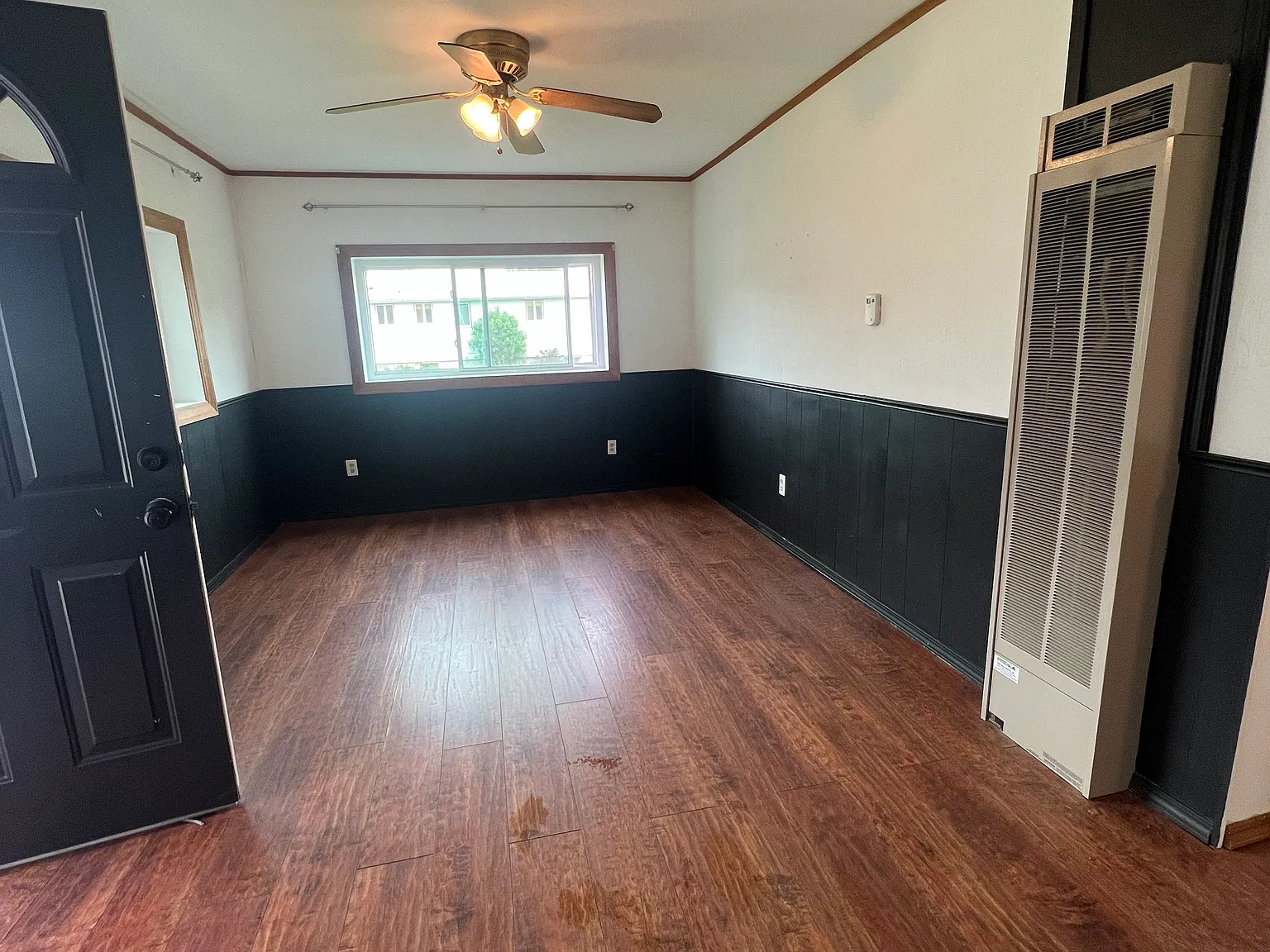 2 bed, 734 sqft, $1,700 — Photo 3
