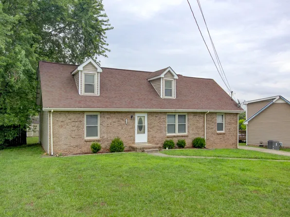 419 Spencer Ln, Clarksville, TN 37042