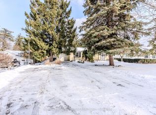 1273 Clarkson Rd N, Mississauga, ON L5J2W4