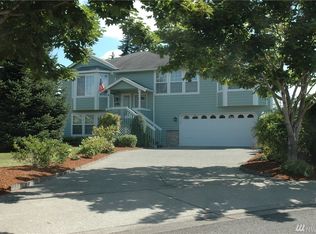 206 Orting Ave NW, Orting, WA 98360