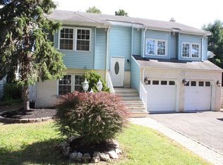 1548 Front St, Scotch Plains, NJ 07076
