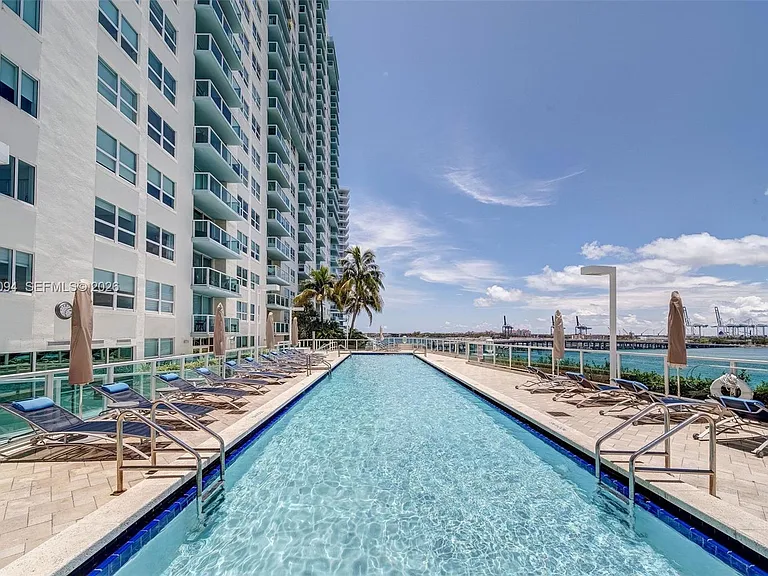 650 West Ave #908 — Photo 41
