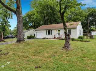 11416 W 67th Ter, Shawnee, KS 66203