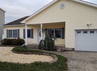 11 Bahama Ave, Toms River, NJ 08753