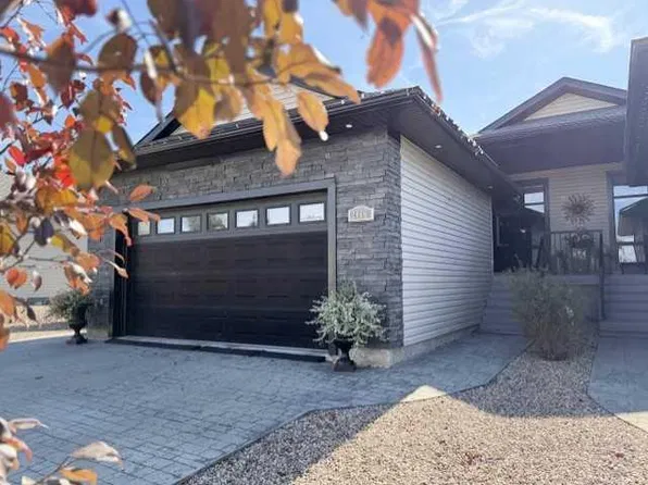 2809 N 11th Ave, Wainwright, AB T9W 0A5