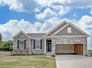 169 Old Bay Dr, Pataskala, OH 43062