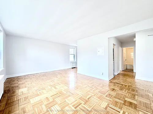 1545 Bathurst St #201 Photo 1