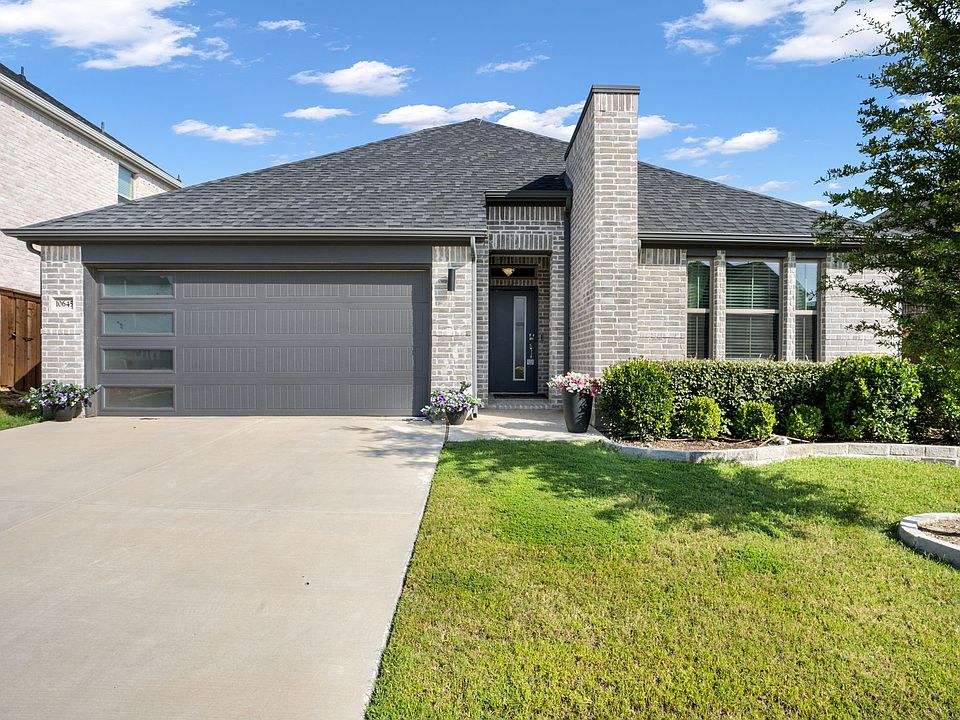 1st image of 10645 Enchanted Rock Way