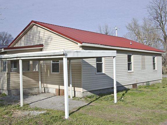 3rd image of 313 Court St