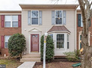 7015 Sauvage Ln, Gainesville, VA 20155