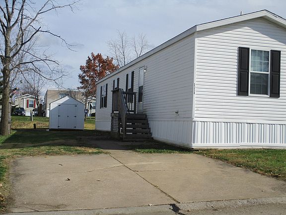2nd image of 8001 Oakhaven Dr #85-O