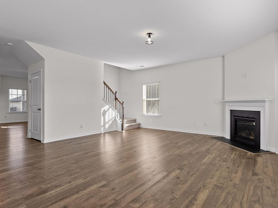 Open concept family rm.