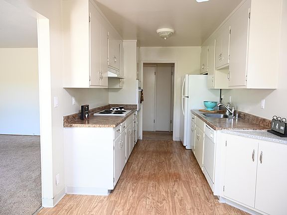 2nd image of 1555 Alta Glen Dr #2