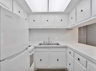 699 Wetmore Rd #D, Columbus, OH 43214