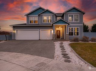 2106 S Tweedt St, Kennewick, WA 99338