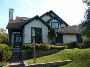 4500 Stone Bridge Rd, La Crosse, WI 54601