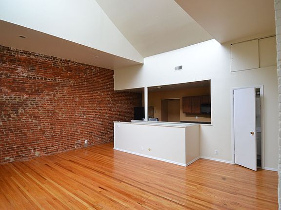 Unit 3M One Bed for July $2295