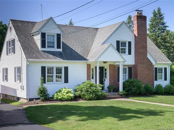 65 Lawrence Avenue, Avon, CT 06001