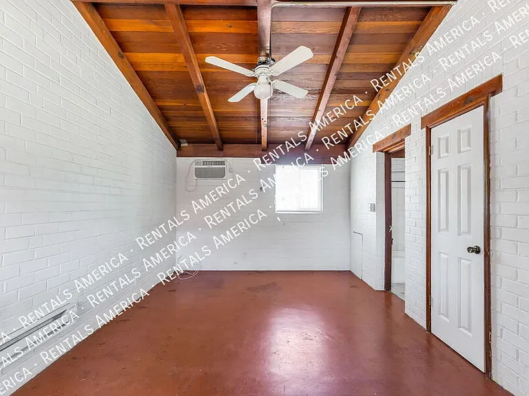 947 N Alvernon Way #7 — Photo 11