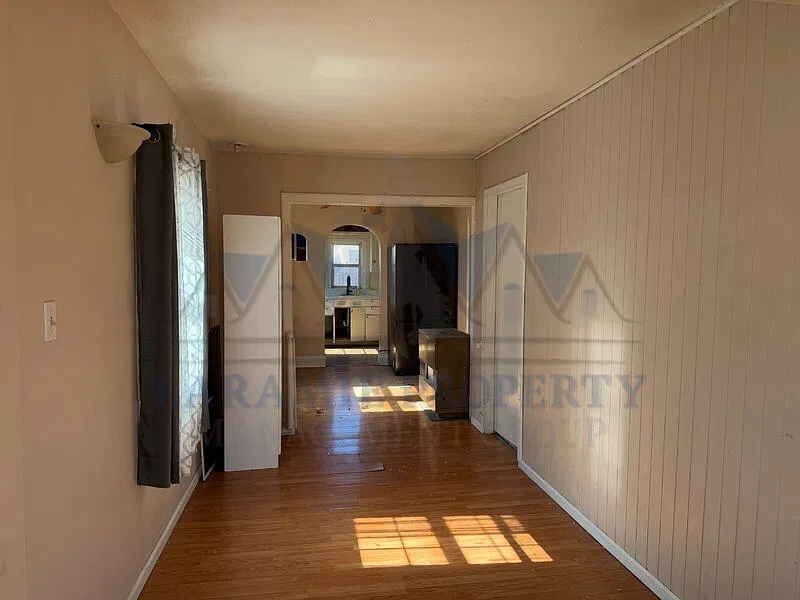 2 bed, 1.0 bath, 720 sqft, $1,149 — Photo 3