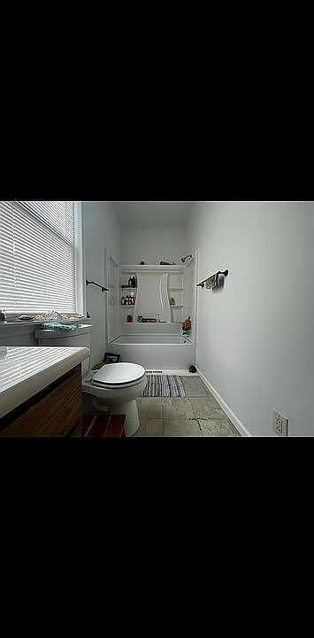 1st image of 503 E Olive St