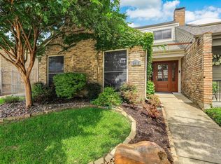 6812 Anglebluff Cir, Dallas, TX 75248