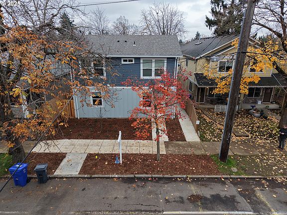 2nd image of 6539 SE Woodstock Blvd