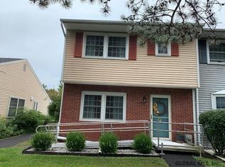 171D Hague Blvd, Glenmont, NY 12077