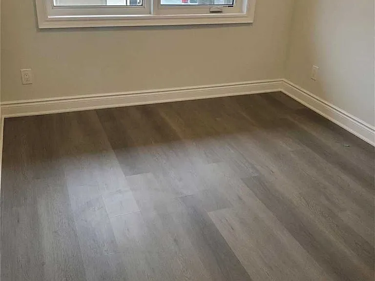 721 Franklin Blvd #103 — Photo 4