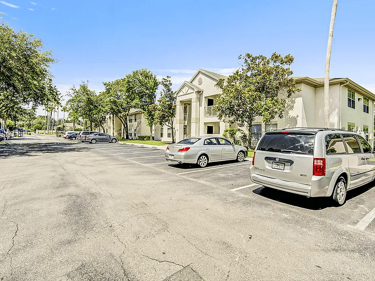 Cedar Forest Apartments — Photo 17