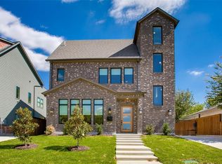 330 N Denver St, Dallas, TX 75203