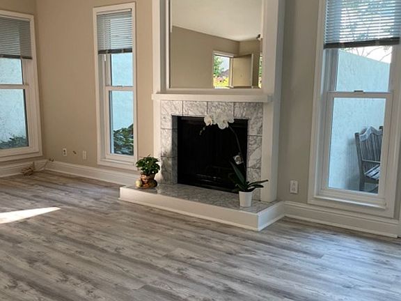 4th image of 19106 Vineyard Ln