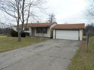 1482 W Humphrey Ave, Flint, MI 48505