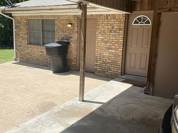 5th image of 3713 Ivanhoe Dr #A
