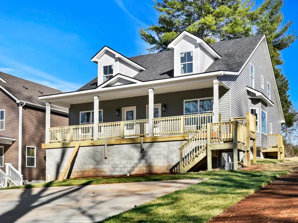 58 E Fork Dr, Clarksville, TN 37042