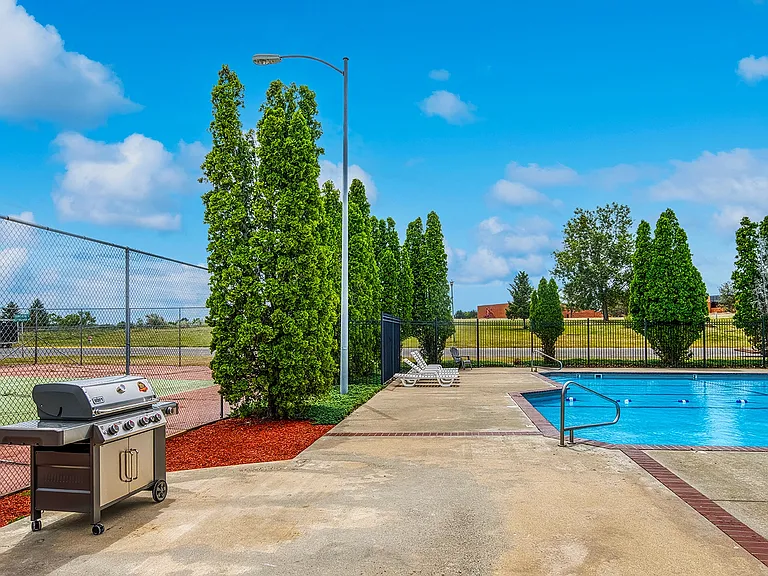 Castlerock Apartment Homes — Photo 9