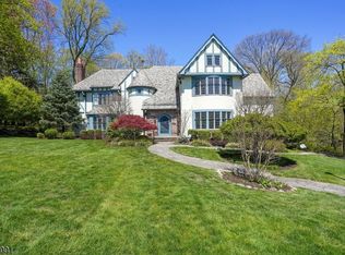 367 Ravine Dr, South Orange, NJ 07079
