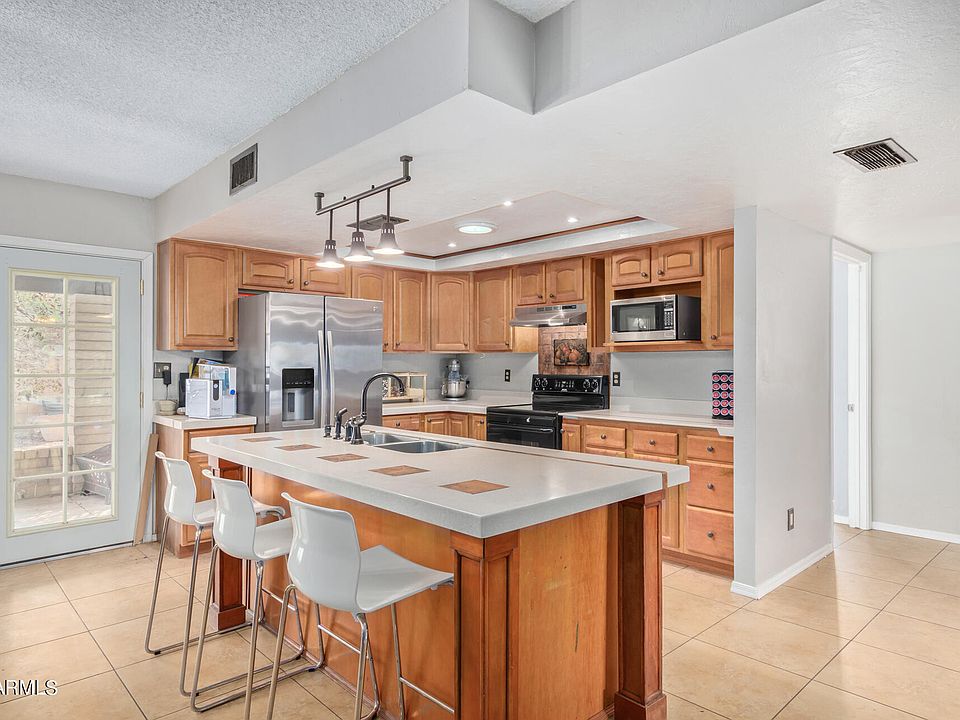 1st image of 1131 W ISABELLA Avenue