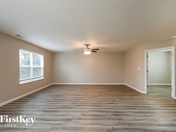 3rd image of 11342 Pegasus Dr