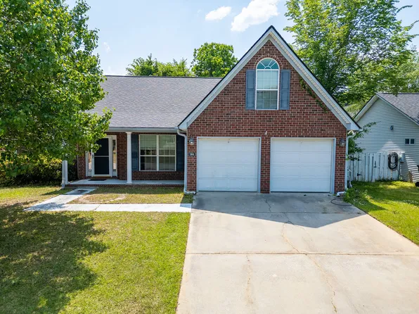 106 Chelwood Dr, Goose Creek, SC 29445