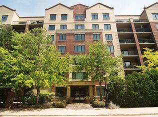 11 S Wille St #705, Mount Prospect, IL 60056