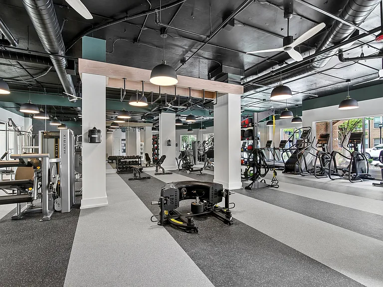 Avana on Main — Photo 18